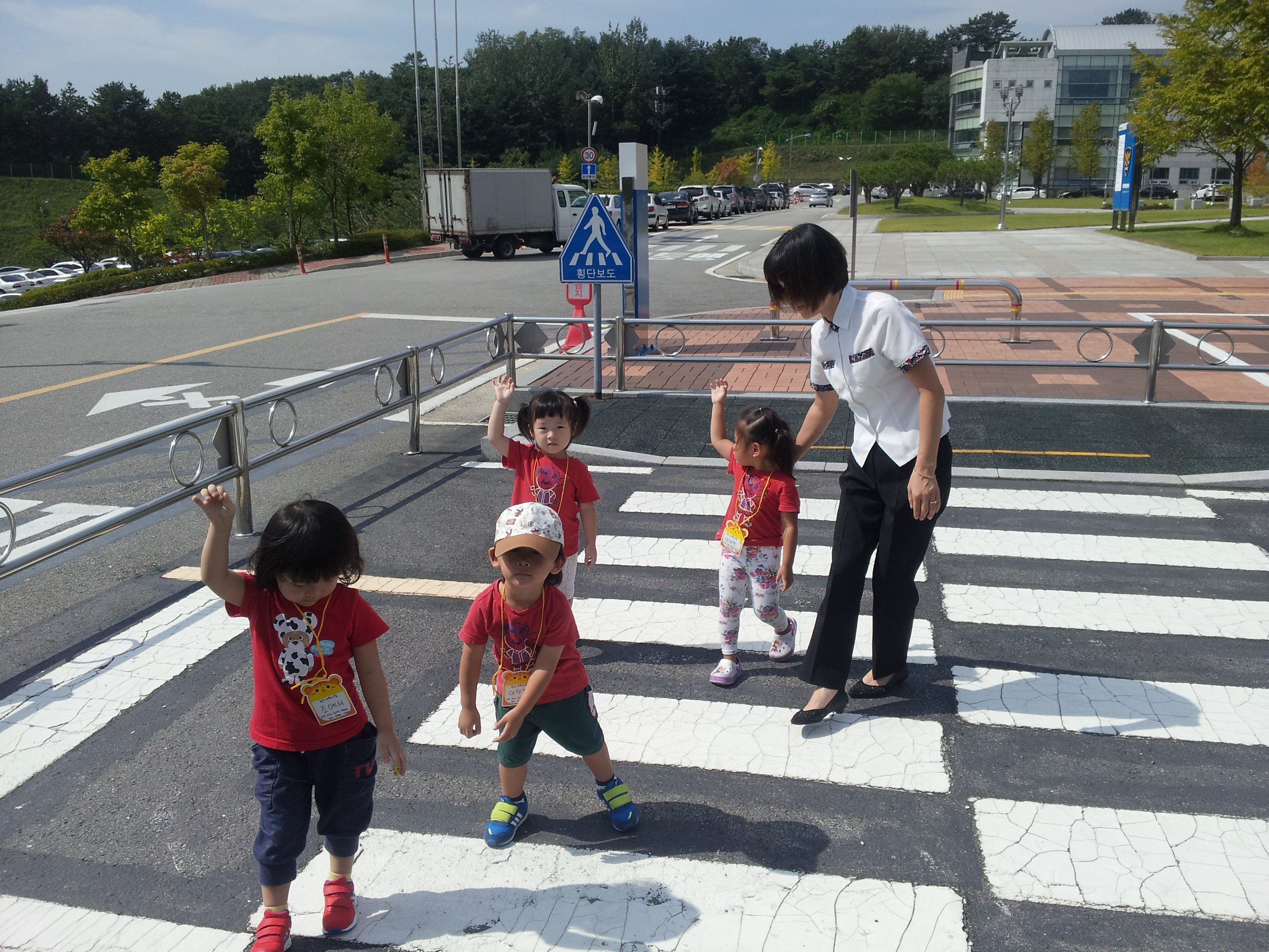 성보,친구,꿈마루어린이집(20140916)-2014-09-16 11.15.41